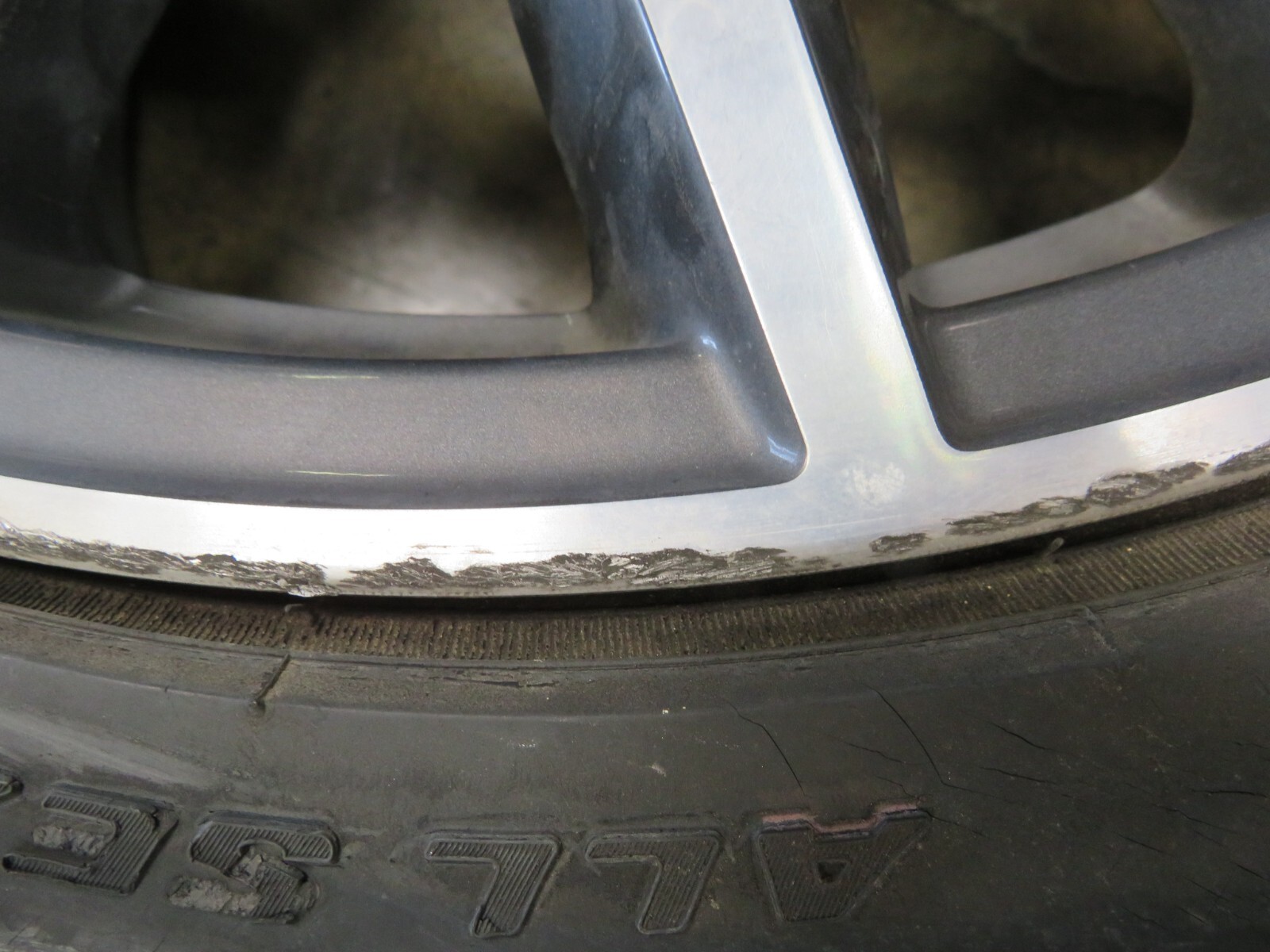 Maserati Ghibli, Rear Wheel, 19' Proteo, Curb Rash, Used, P/N 980157021
