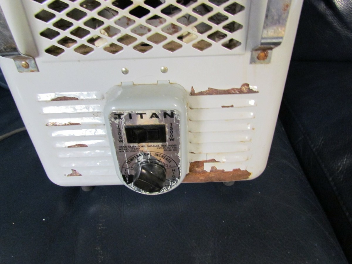 Vintage TITAN Metal Portable Electric Space Heater 1300-1500 Watts