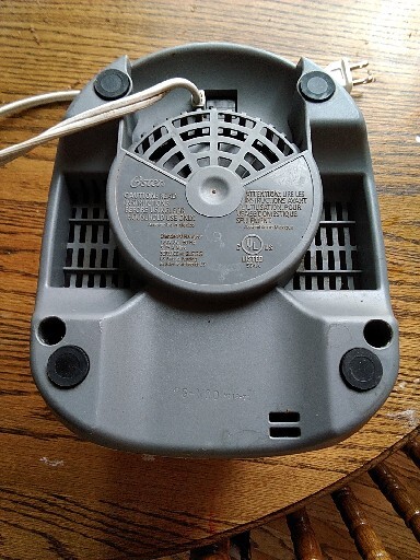 Oster Duralast Classic Series 5-Speed Blender BLSTSG White Motor Base Only