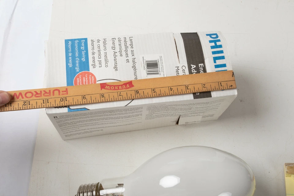 Philips Metal Halide Lamp Bulb (O1L) 23693-5 330W c185/0 Large Base - Image 4 of 4