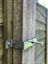 8 x galvanised Clinch-It 4" concrete fence-post panel bracing brackets