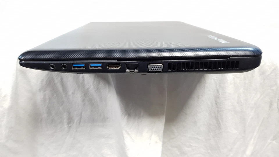 Toshiba satellite pro c70-b-14j 17.3" Laptop Intel Core i5-4210U 4GB 750GB, NO O - Image 3 of 4