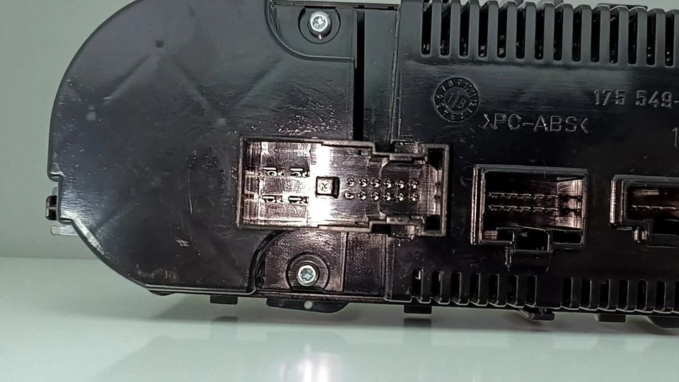 14-19 Mercedes W117 CLA250 CLA200 A/C AC Heater Climate Control Module OEM - Image 3 of 3