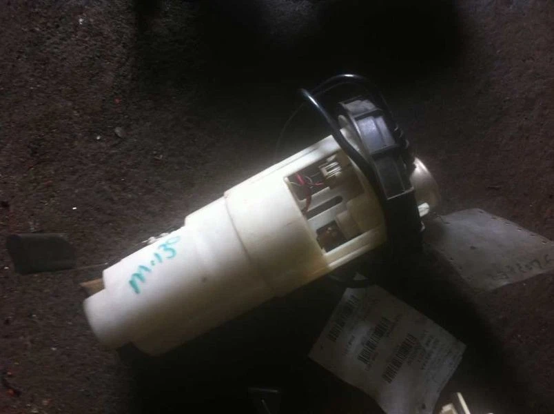 00 MONTAJE BOMBA COMBUSTIBLE INTREPID 2,7 LITROS 6 CILINDROS Foto 4 de 4