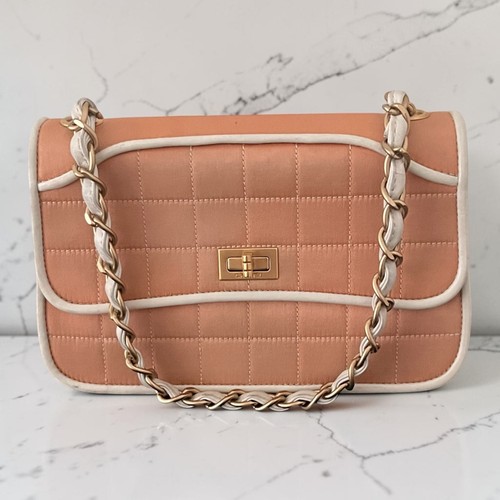 CHANEL Vintage Peach Pink Satin Chocolate Bar Flap shoulder bag 