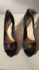 Nine West Women's Fabric Dress Pump, Black Size 9