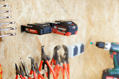 Metabo Edelstahl Akkuhalter Wandhalter Halter für Li / LiHD 18V Akku CAS System