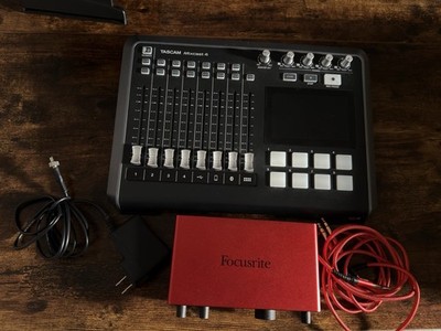 Tascam Mixcast 4 + Focusrite 212 4th Gen