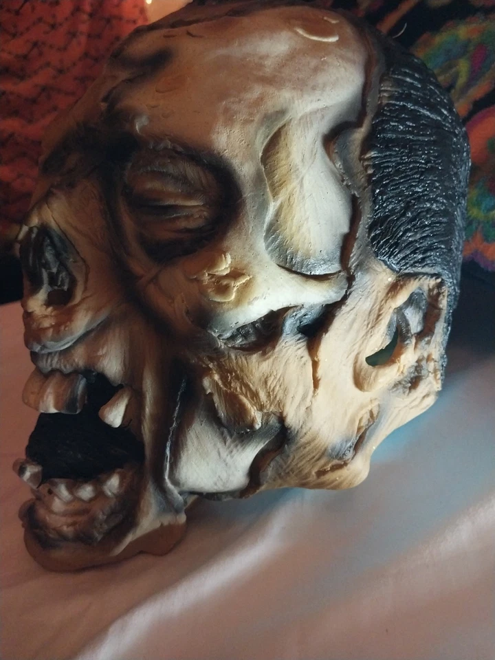 Vintage 2003 The Paper Magic Group Monstrous Menageries Ast Line PMG Zombie Mask - Image 2 of 4