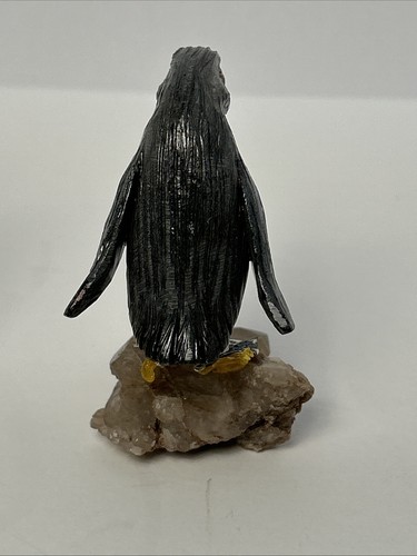 Carved Stone Birds on Quartz (4) Different Species Colorful Unique Different - Picture 12 of 19