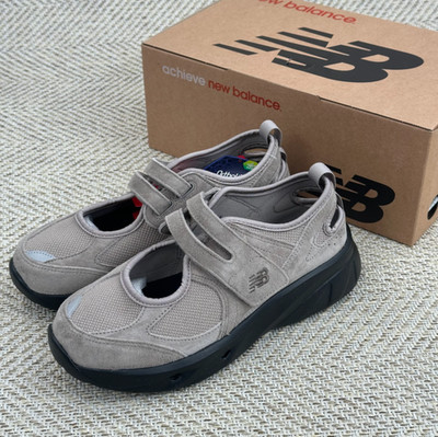 New Balance Breeze Womens Mary Jane Sneakers Light Brown SD2203KB