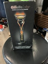 Gillette Labs Heated Razor Starter Kit Waterproof Charger (2) Blade Refills NIB