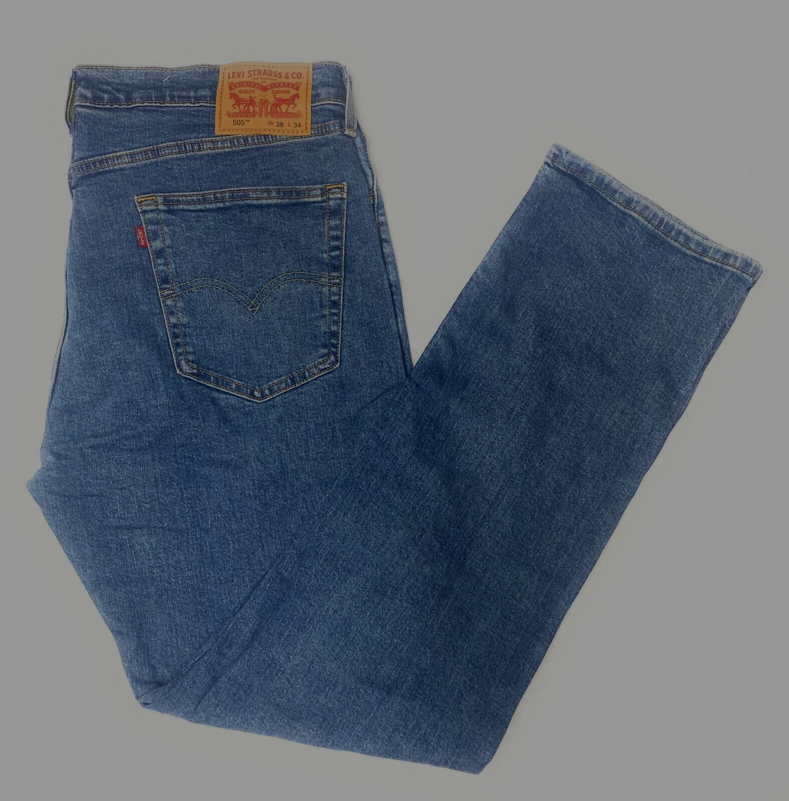 Levi's Men's 505 Jean Regular Fit Straight Leg New with Tags