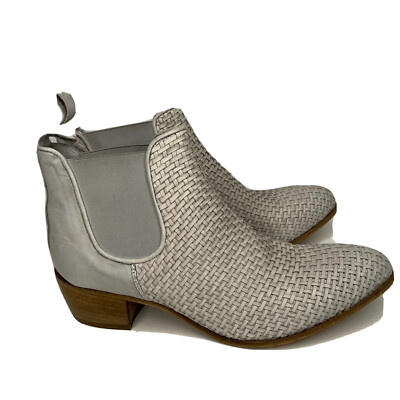 JP David Grey Leather Chelsea Booties Size  Eur 39/US 8  Comfortable City Style