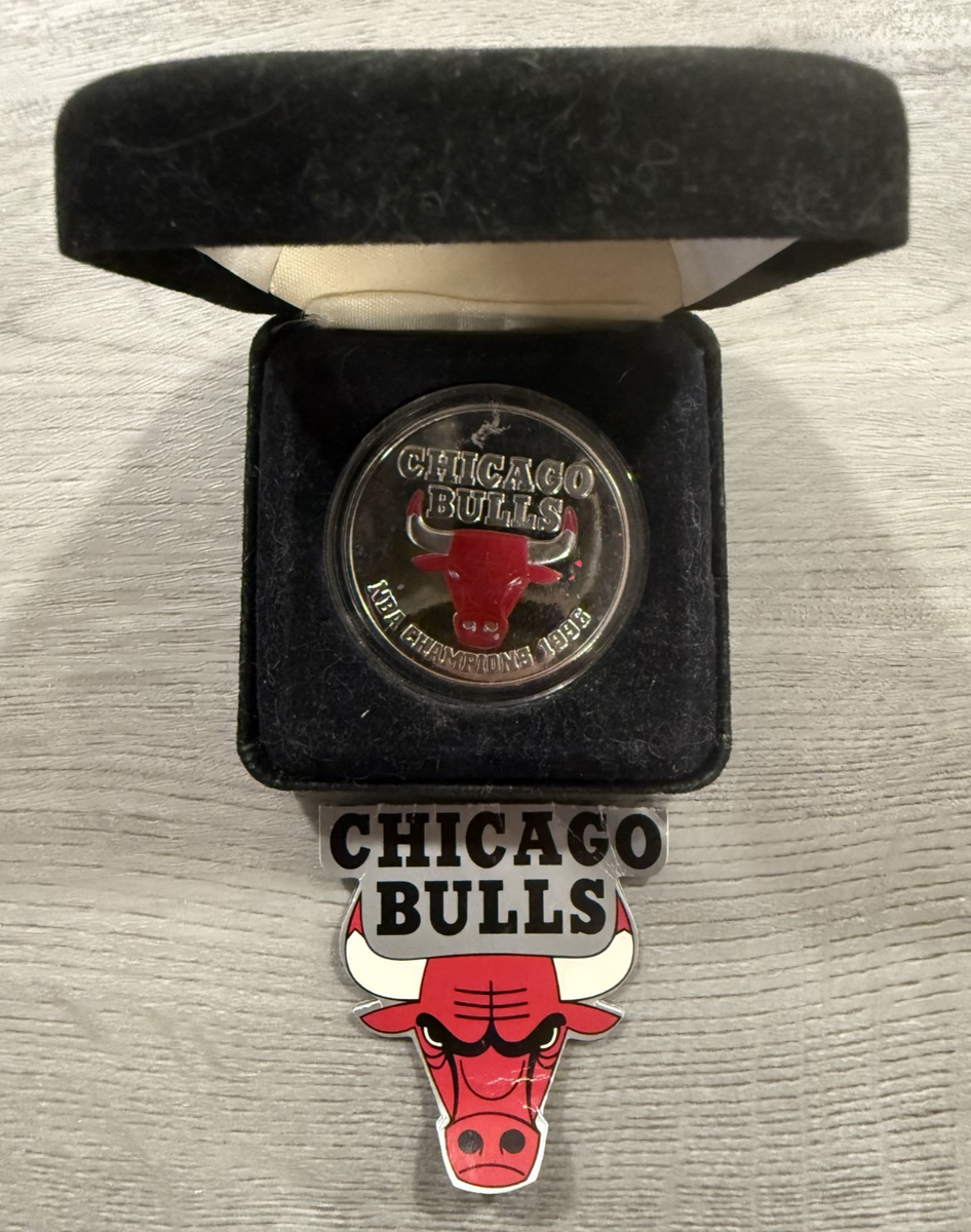 Highland Mint NBA CHAMPIONS 1996 CHICAGO BULLS 1 OZ .999 Fine