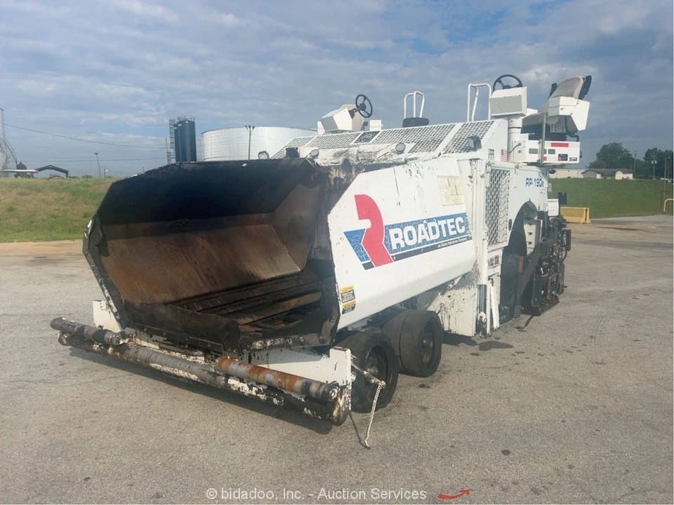 2019 Roadtec RP-190E Wheeled Asphalt Paver 10-19' Screed Heat Cummins bidadoo