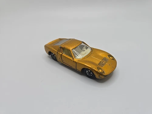 VINTAGE Matchbox No. 33 Lamborghini Miura Gold Superfast Car Lesney England 1969