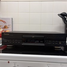 Pioneer PD-207 CD Player Vintage Great Sound 1bit Direct Linear no control ￼