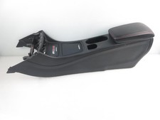 MERCEDES-BENZ CLA Coupe C117 Armlehne Diesel 130kw 2013 22570392