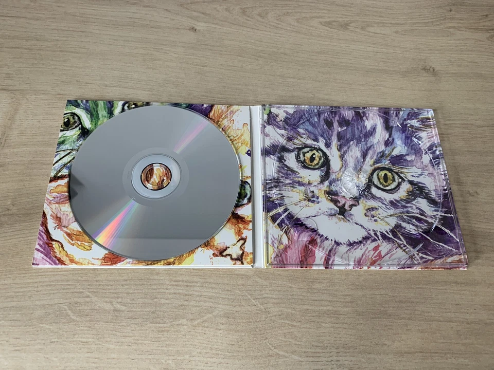 Ladyhawke - (2008) - Image 4 of 4