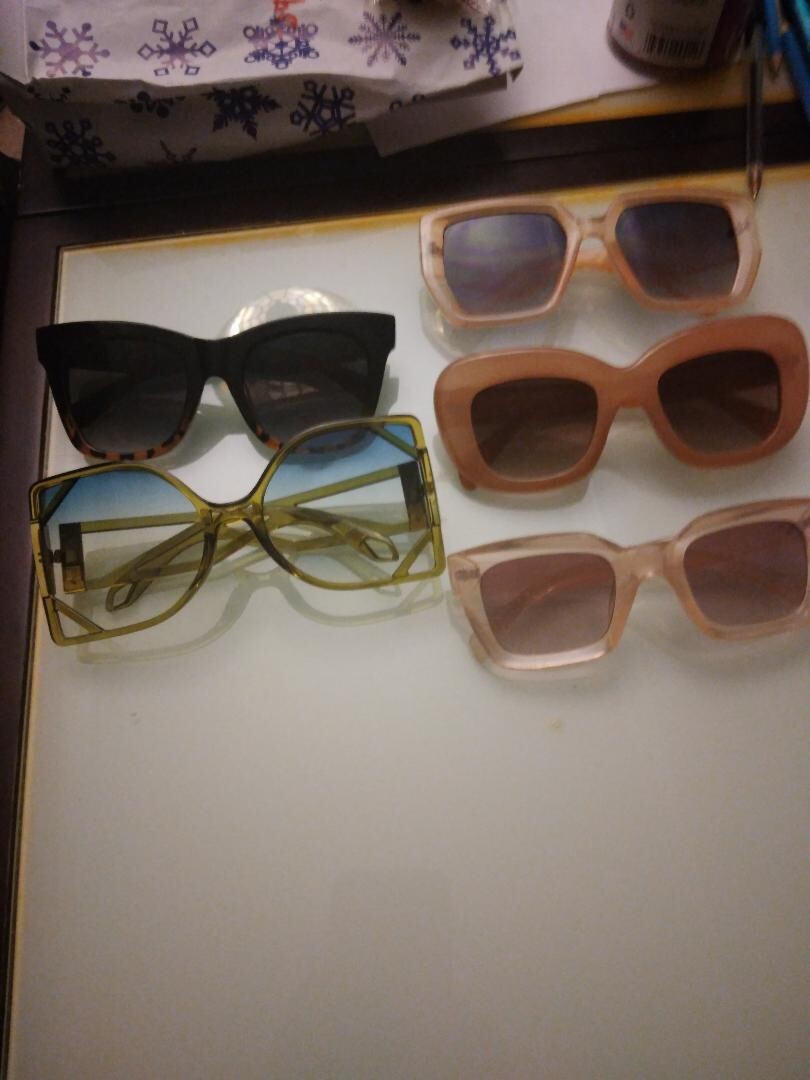 FIVE PAIRS Women's  Rectangular Square Sunglasses - image 1