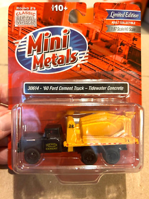 C.M.W. Mini Metals #30614  1960 Ford Cement Truck ''Tidewater Concrete'' 1:87