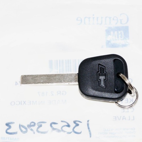 Genuine OEM 23326748 GM Ignition Transponder Key Blank 13523903 ...