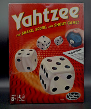 Hasbro Gaming YAHTZEE Ages 8  Sealed