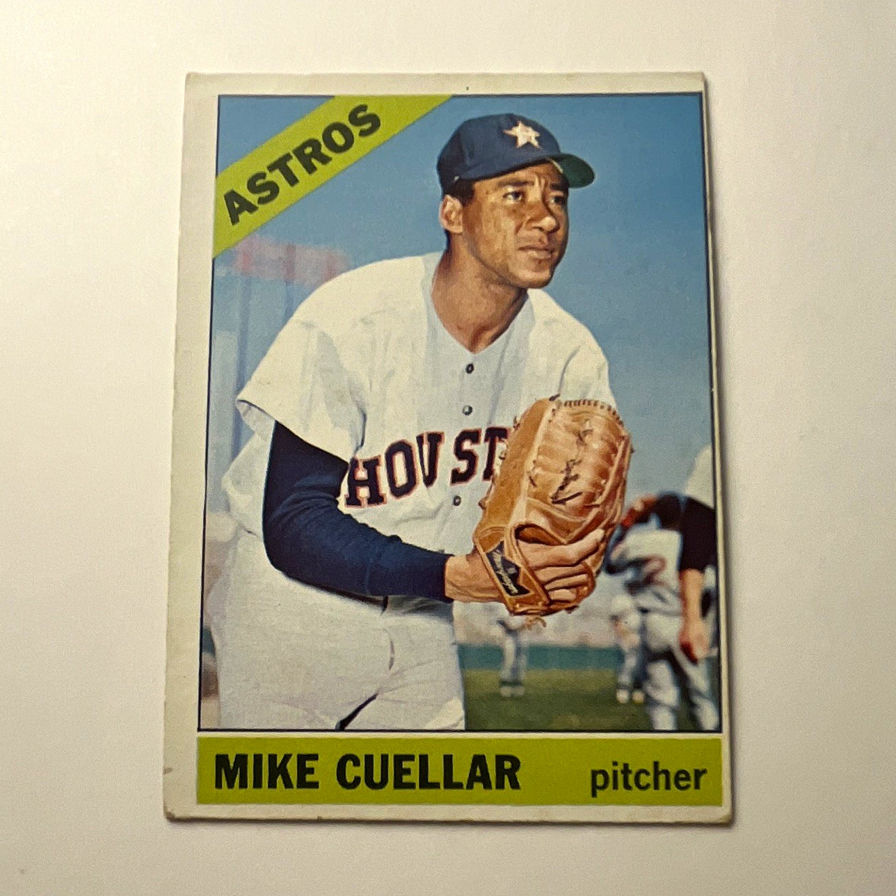 1966 Topps High # Mike Cuellar #566