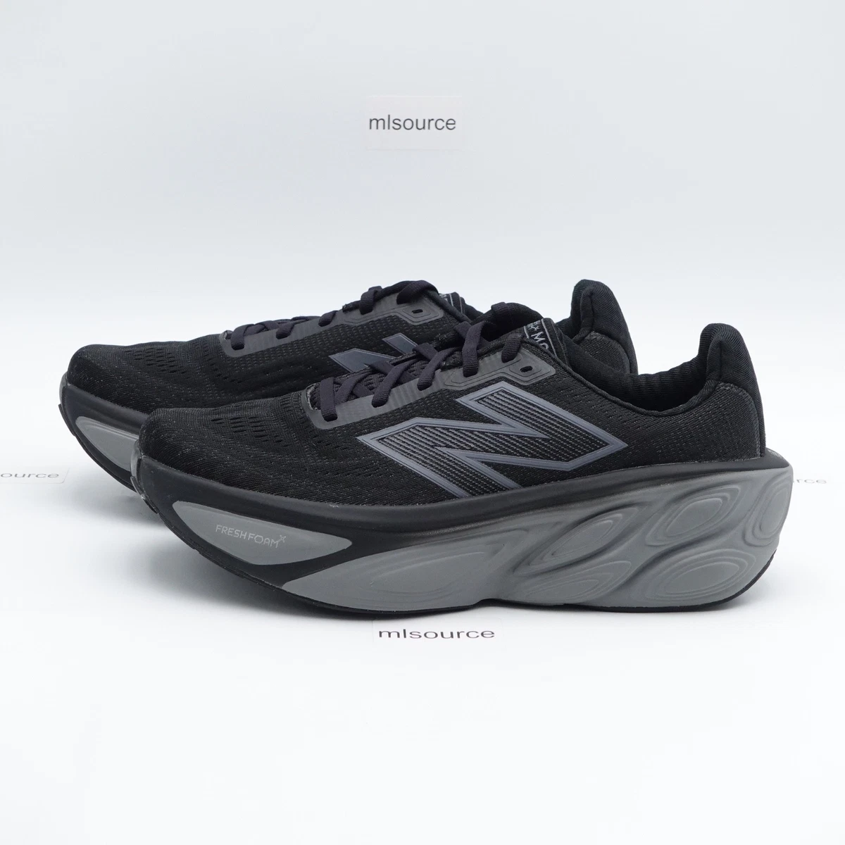 New Balance Fresh Foam X More v5 2E Wide Black Silver Metallic for