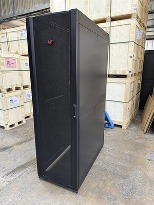 AR3300 ENCLOSURE 42U 600MM X 1200MM SERVER RACK CABINET PULSE DELL APC RACKS
