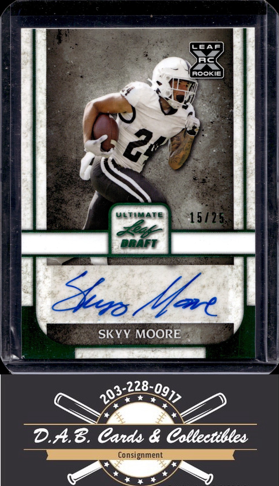 Skyy Moore Leaf Ultimate Draft Black & White Autographs #SM1 Emerald Spectrum