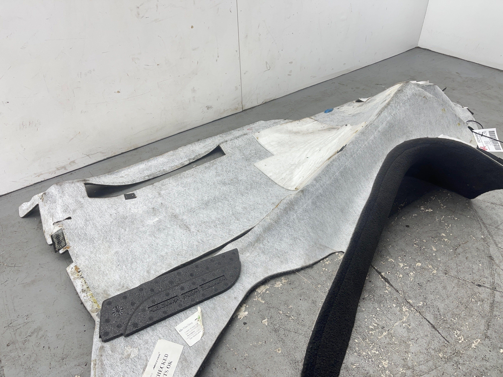 2020-2023 MCLAREN GT FRONT LEFT BLACK CARPET FLOOR OEM 2021 2022