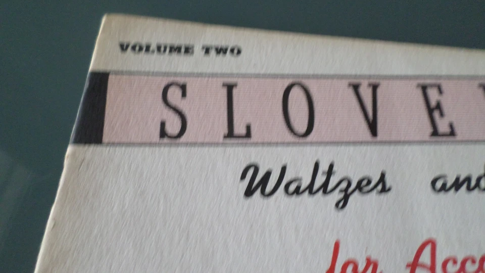 LOT: Slovenian Waltzes & Polkas for Accordion - Yankovic - volumes 1,2,3,4 - Image 3 of 4