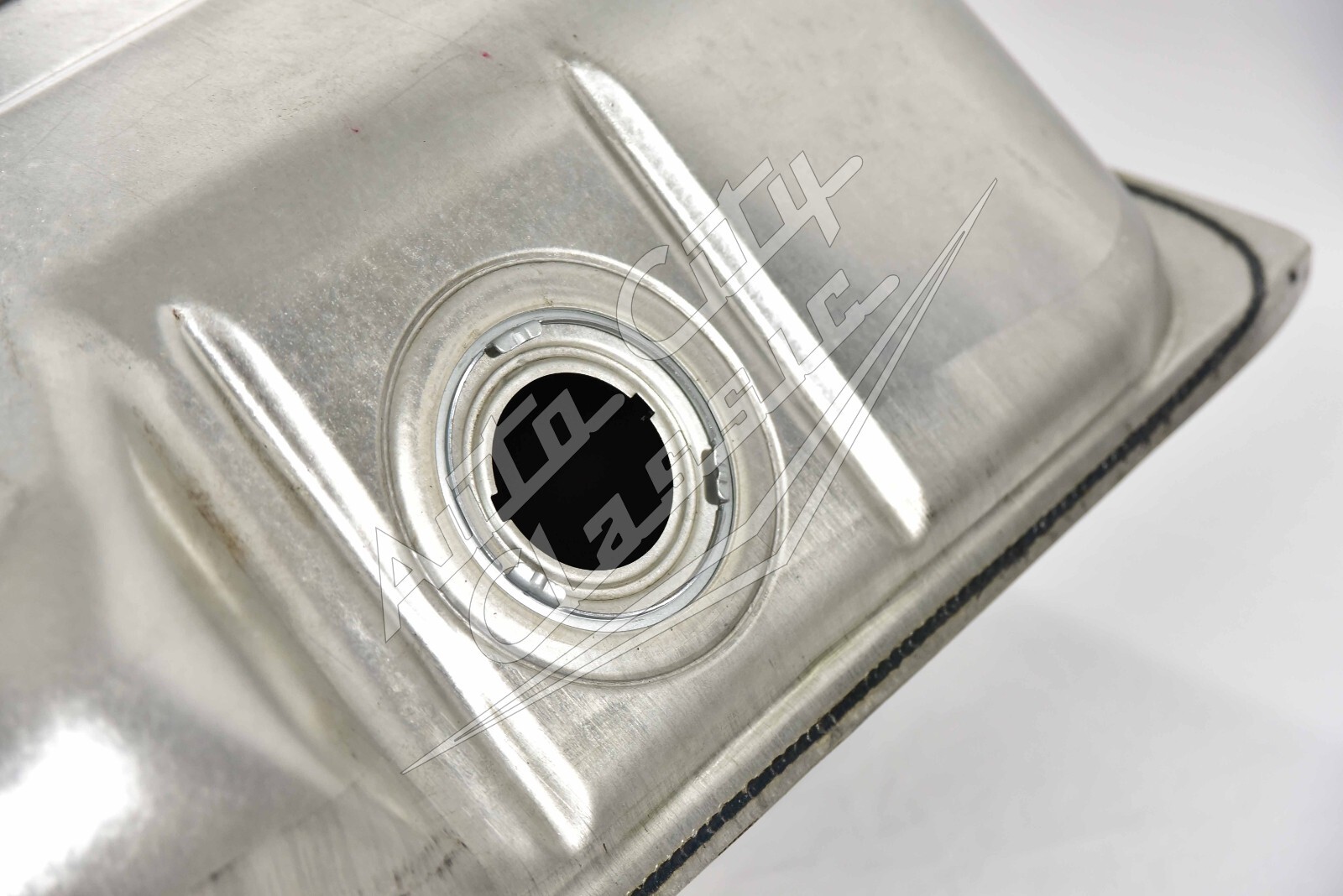 Gas tank for 74-79 Ford Lincoln Mercury OE style steel