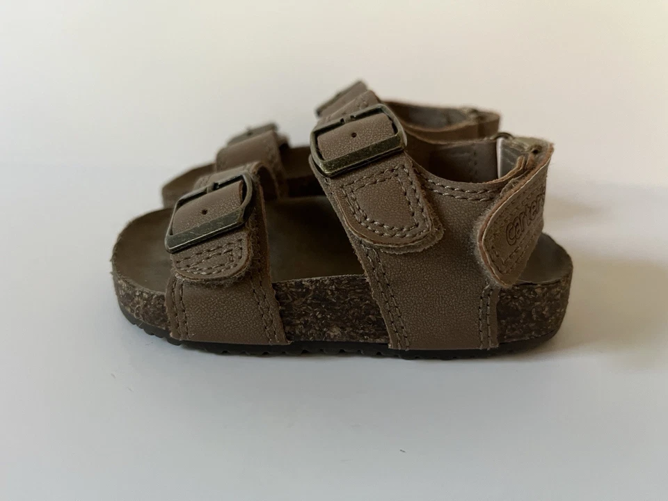 Sandalias Carter's Baby Boy Marrón Imitación Cuero Corcho Talla 5 M Hebilla Foto 2 de 4
