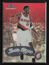 1999-00 Fleer Mystique #23 Scottie Pippen Portland Trail Blazers