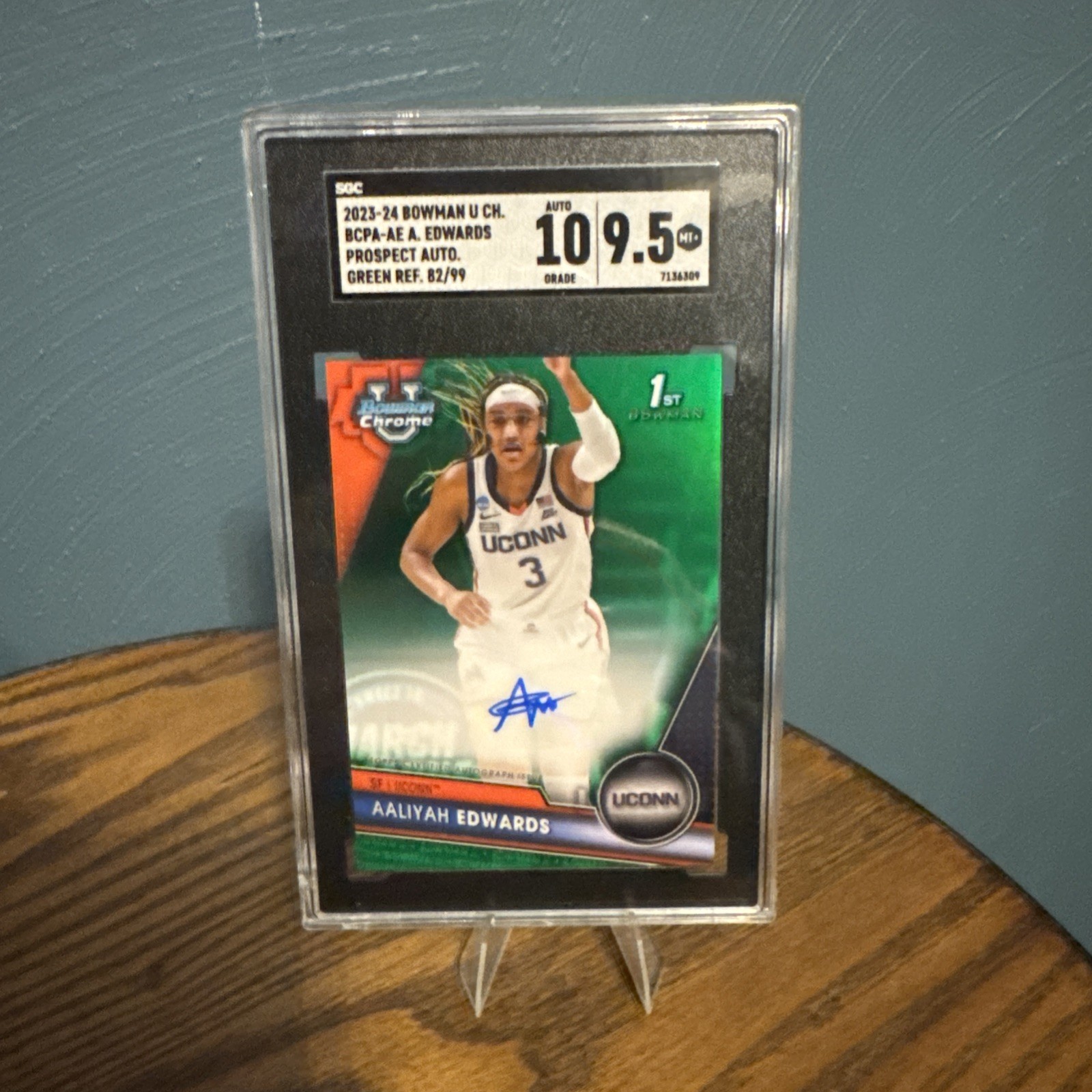 2023-24 Bowman U. Auto Aaliyah Edwards #BCPA-AE Green Ref. UCONN Rookie RC 82/99