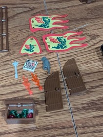 LEGO Castle: Dark Dragon's Den (6076), complete less one piece (dragon ate head)