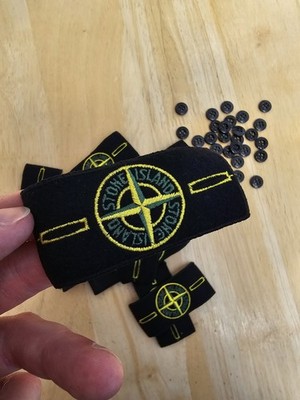 Original Stone Island Junior Abzeichen Patch mit 2 x Knöpfen