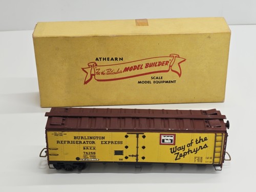 Athearn - HO - Burlington Refrigerator Express Reefer #74256 - Faltan camiones | Condition: Used