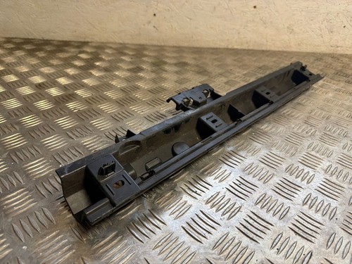 BMW i4 2022 Links Halterung Stoßstange Stoßfänger hinten 15857711 IEN20620