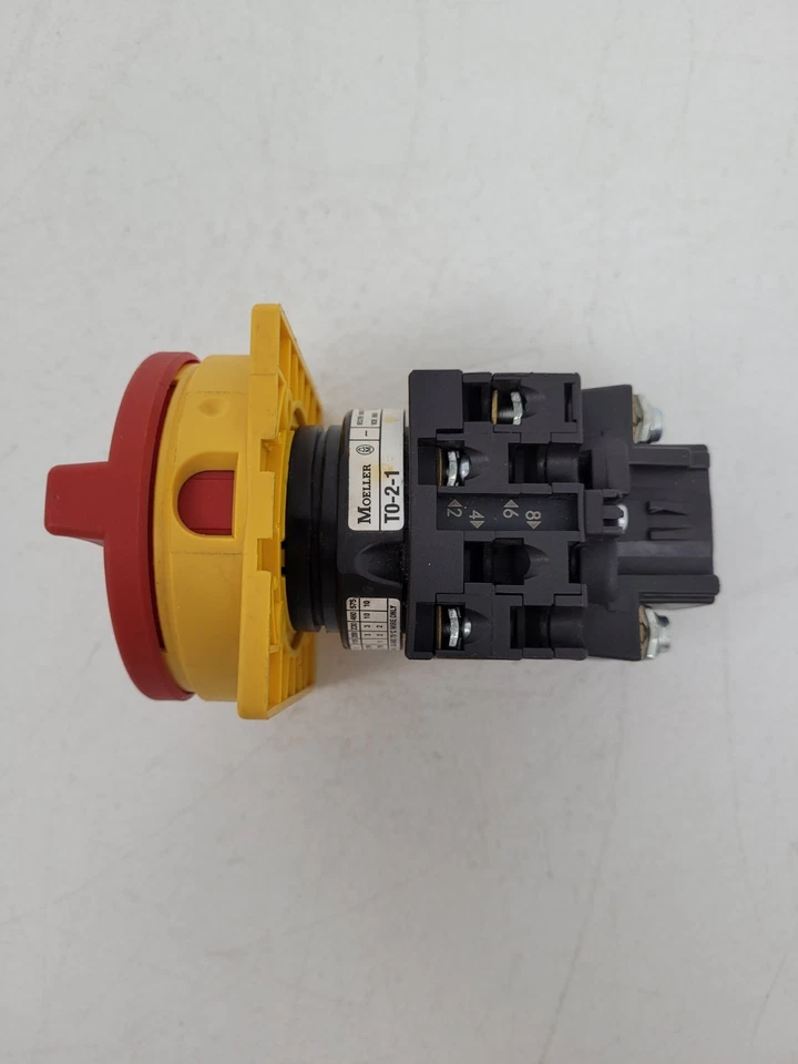 T0-2-1 Moeller 2 Position On Off Switch 16 Amp 600V - Next Day Option - Image 4 of 4