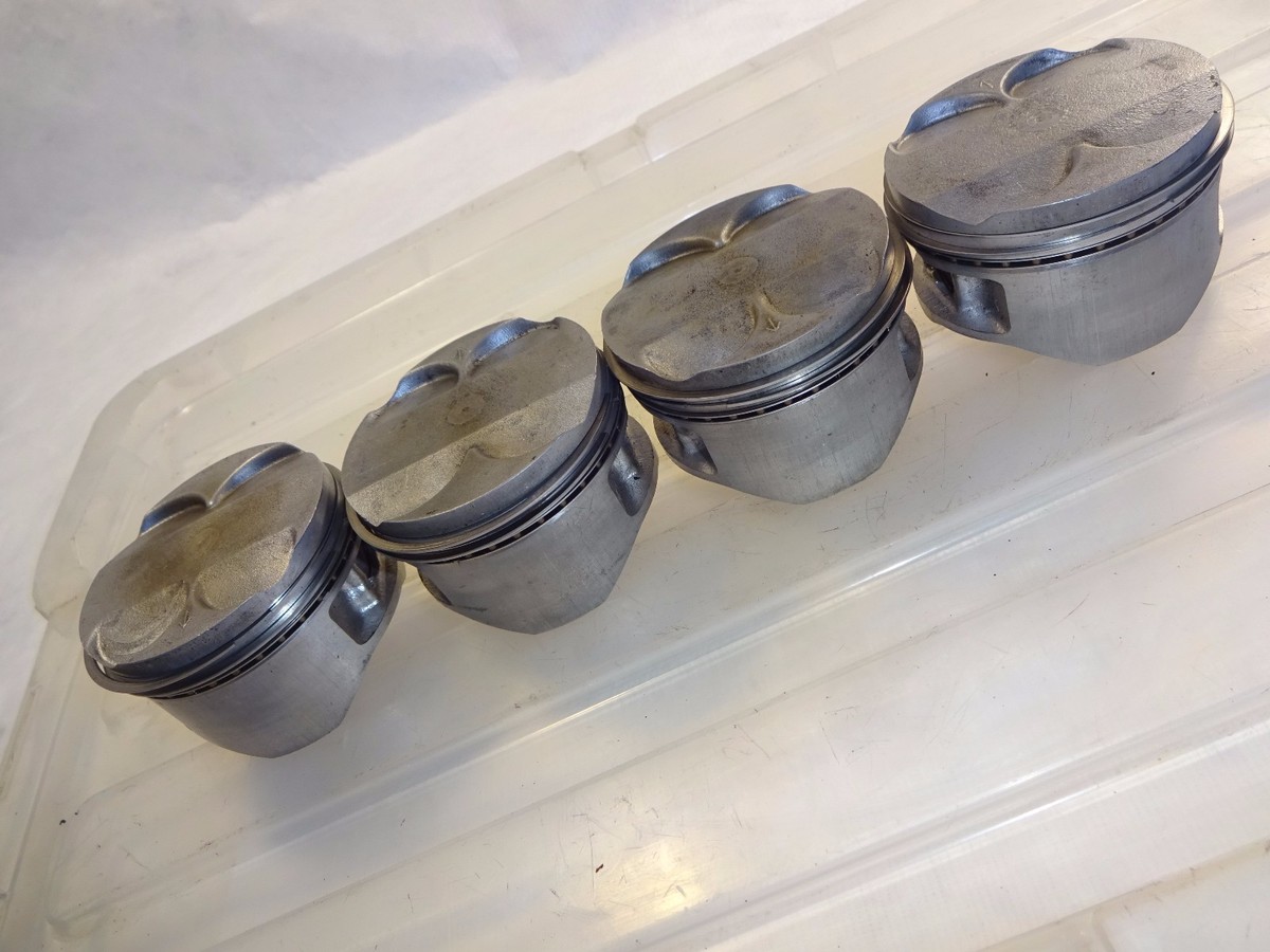 Kawasaki 84 85 86 ZX900 Ninja 900 GPZ900 Engine 4 Pistons Nice