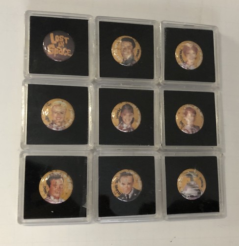 Rare 1970’s Lost In Space Pinback Buttons Complete Set Of 9