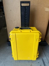 SKB 2015-10 iSeries Case | 23 x 18 x 11.5 | Yellow | Pelican iM2620 Equiv