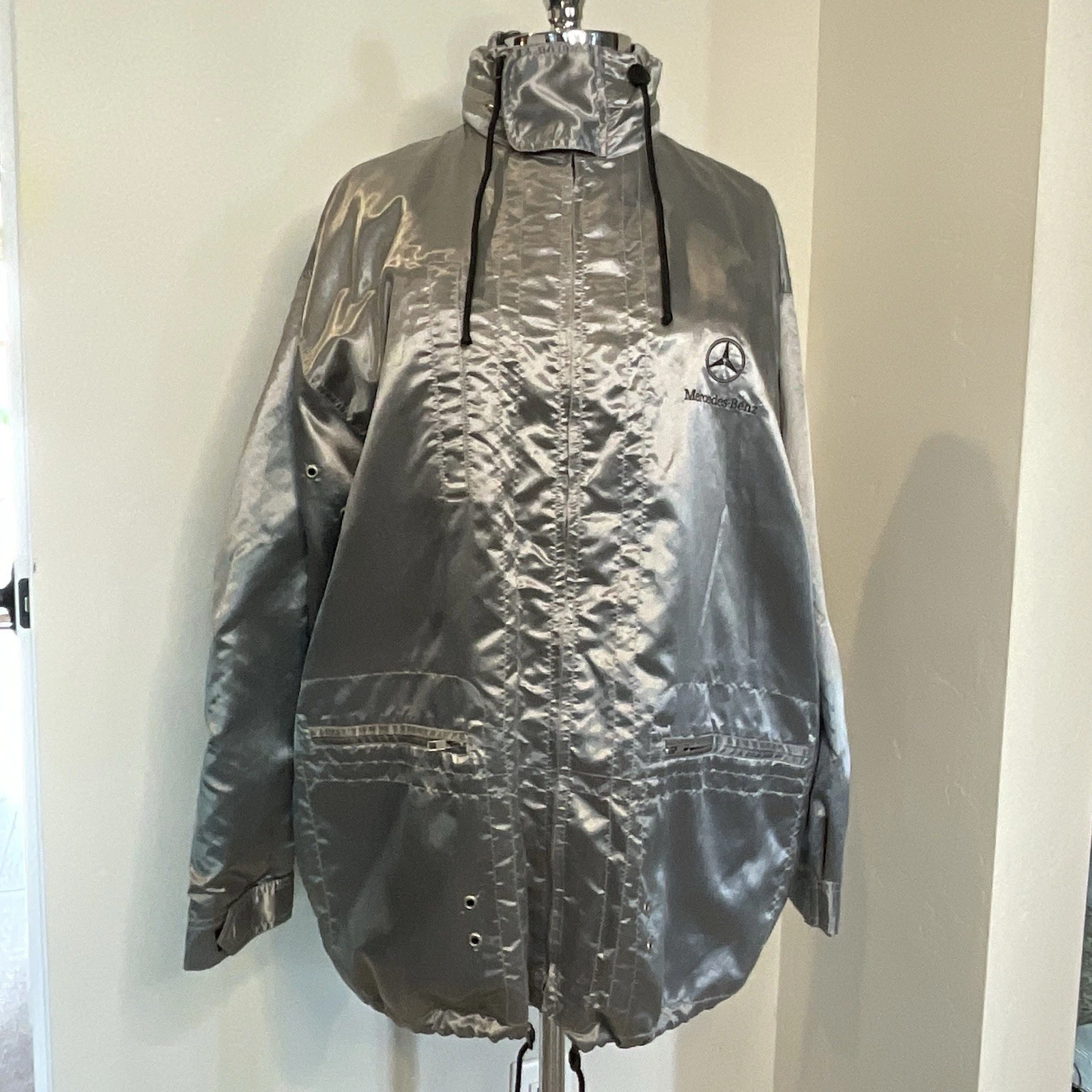 Mercedes Benz  Motorsports Men’s Silver Jacket Silver size: M image 1