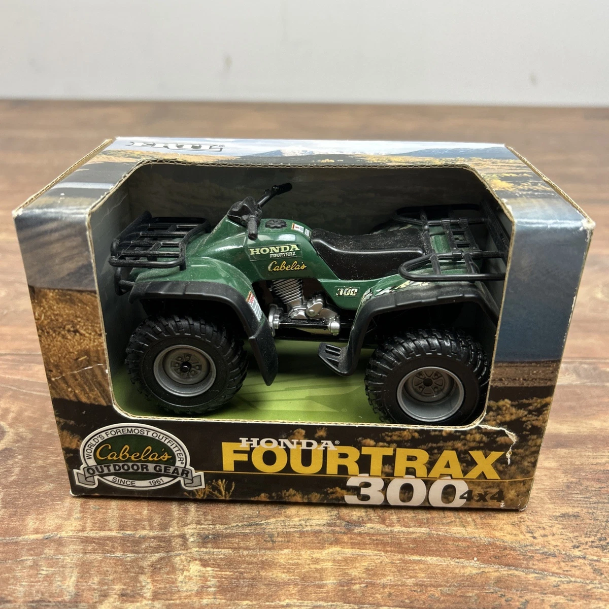 入手困難　Honda ATV TRX300ミニカー ベージュ 入手困難 Honda ATV TRX300ミニカー ベージュ TRX300FW Fourtrax 4x4