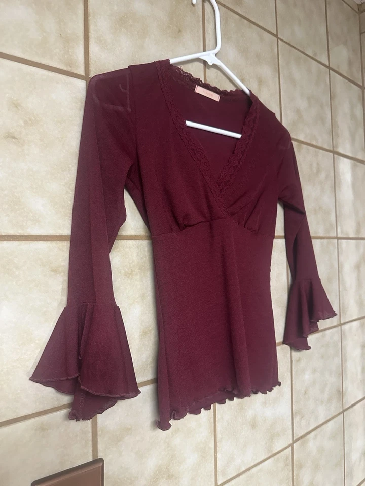 Forever 21 Junior Women’s Burgundy Whimsygoth 90’s Retro Y2K Blouse, Sz M USA - Image 2 of 4