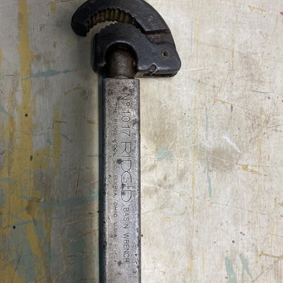 Ridgid Basin Wrench 1017  Vintage Collectible adjustable 11 -18 